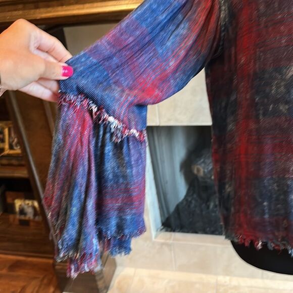 VINTAGE HAVANA blue and red plaid cropped button down w/fringe bell sleeves. - Picture 3 of 9